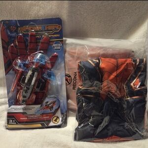 Children,s Spider -Man Hero Action Web Shooter and Costume Set Size 5-7